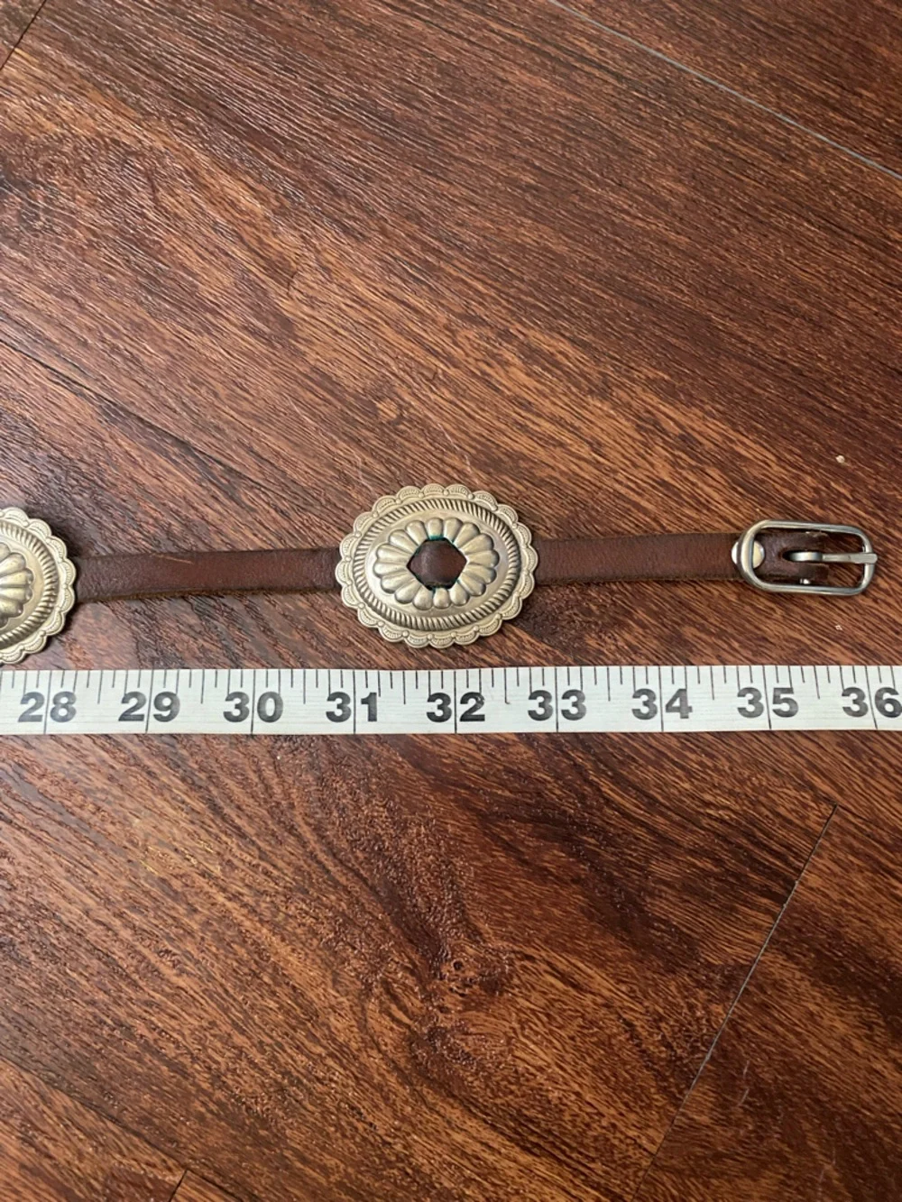 Vintage silver and leather Concho belt!! - Picture 8 of 8